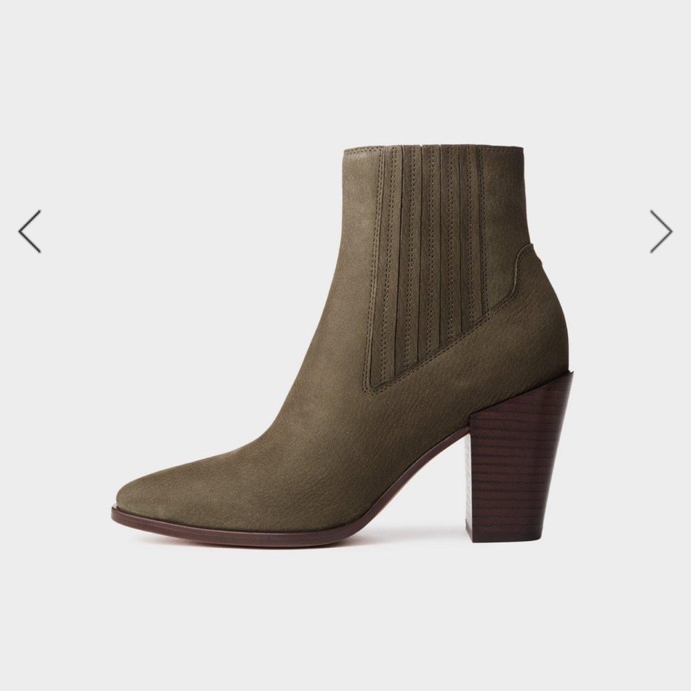 Rag & Bone Rover Chelsea Boot Sz 36.5 - moving must go !!